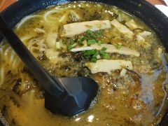 -老妈米线(港龙店)