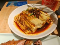 -全牛匠·乐山跷脚牛肉(新中关店)