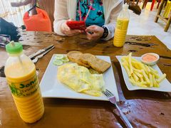 -Jonah's Fruit Shake & Snack Bar