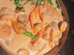 -大头虾越式风味餐厅(光明广场店)