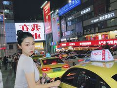 -观音桥步行街