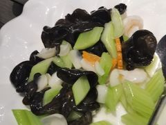 -粤汕小厨(北站店)