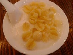 莲子双皮奶-沙湾姜埋奶(兴新包店)