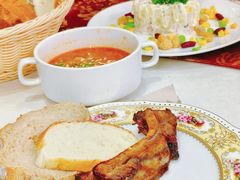 俄式红菜汤-伏尔加庄园金环西餐厅