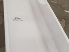 -Apple零售店(华贸购物中心店)