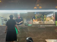 -亚马逊蒸汽活海鲜自助(LCM置汇旭辉广场店)