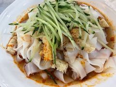 -汗腾格里·风味餐厅(新疆驻京办店)