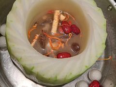 -得意咚瓜·顺德鱼生·冬瓜火锅(深圳首店)