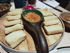 毕节爆浆小豆腐-山石榴·贵州菜(丰盛里店)