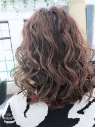-泽璞堂美发沙龙