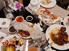 -圣丰索菲特·2 On 988 Café 自助餐厅