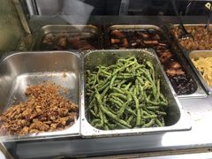 -咱家王新国把子肉(县东巷店)