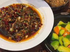 -老滇山寨•云南特色菜•地方菜•民族风情歌舞表演(金碧店)