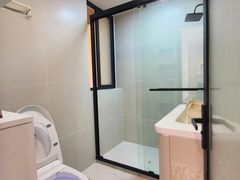 -长江国际商业购物中心·停车场