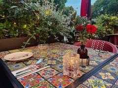 -BROWNSTONE布朗石西班牙餐厅(富城店)