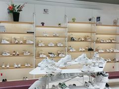 -云柏鞋业(十里堡店)