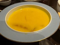 -玥轩YUE HIN(IFS国际金融中心店)