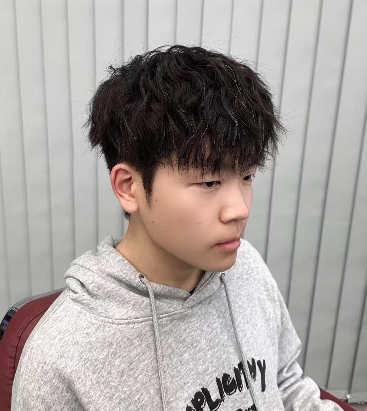 男孩子的个性发型