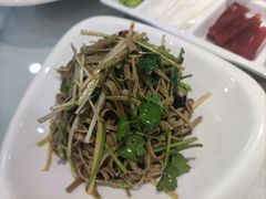 -肘子酥·天津菜·特色捞面(德云社店)
