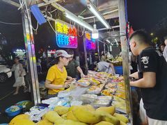 -海大南门夜市(海富街店)