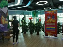 器械区-金港健身游泳(水围店)