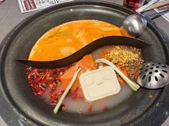 -生活如沸·顺德水牛奶火锅(大学路店)