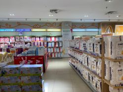 -孩子王(静安大融城店)