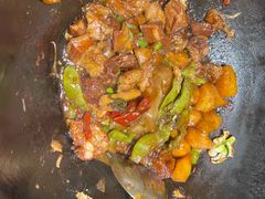 -万里闯关东铁锅炖菜馆(吉林大路店)
