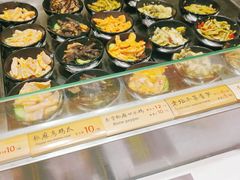 自助取餐区-好人民间小吃(镇江八佰伴店)