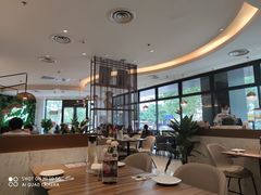 -必胜客(骡马市店)