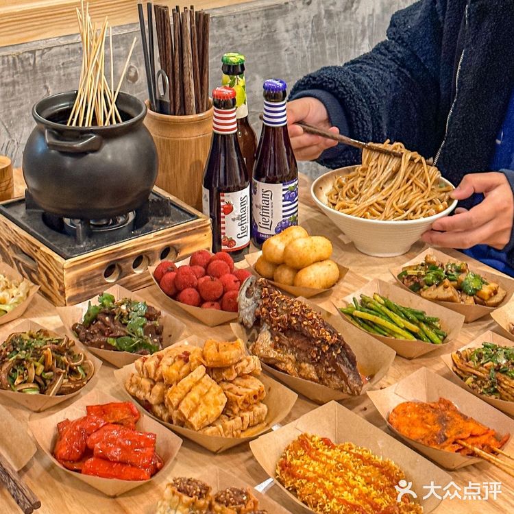 多少次来长沙就是为了这口油炸烧麦！