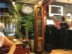 -Phensiri Thai Restaurant