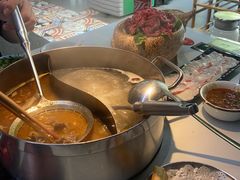 -刘少华贵州小黄牛·鲜牛肉火锅(总店)
