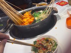 -钢管厂五区小郡肝串串香(蜀都万达店)