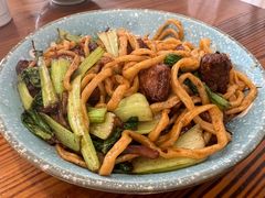 牛肉炒面-陈八两面家(华孚写字楼店)