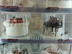 -DQ·蛋糕·冰淇淋(大宁国际商业广场店)