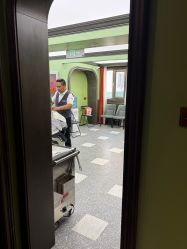 -四联美发