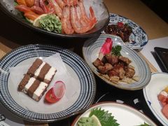 -枝魯枝魯自助料理
