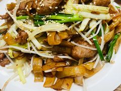 干炒牛河-百福麵家(新馬路店)