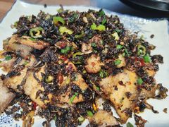 盐菜回锅肉-土桥手掌鸡·26年灌县老味道(都江堰店)
