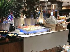 -松咖啡自助餐厅·松北香格里拉