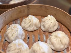招牌蟹黄鲜肉小笼馒头-南翔馒头店(豫园店)