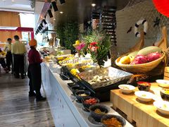 自助取餐区-威珀斯酒店·珀萃美食餐厅 | 海鲜刺身·现烤生蚝·特色烤肉