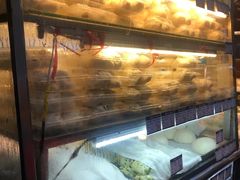 -白玉兰食品(汇联商厦店)