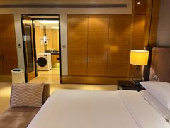 -中山利和希尔顿酒店