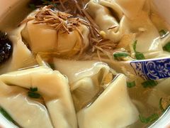 -笑来喜馄饨小笼工坊店(湖滨街店)