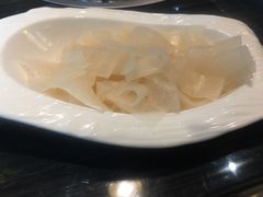 开胃萝卜-东椰·海南椰子鸡火锅(朝阳门店)