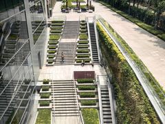-LuOne凯德晶萃广场(徐家汇路店)