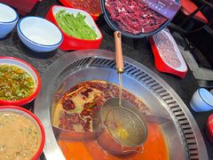 -醉董牛川派鲜肉自选火锅(烟台店)