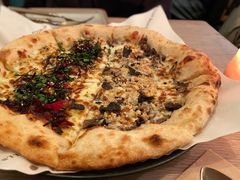 黑松露披萨-O'mills Sourdough Bakery&Bistro(永嘉路店)